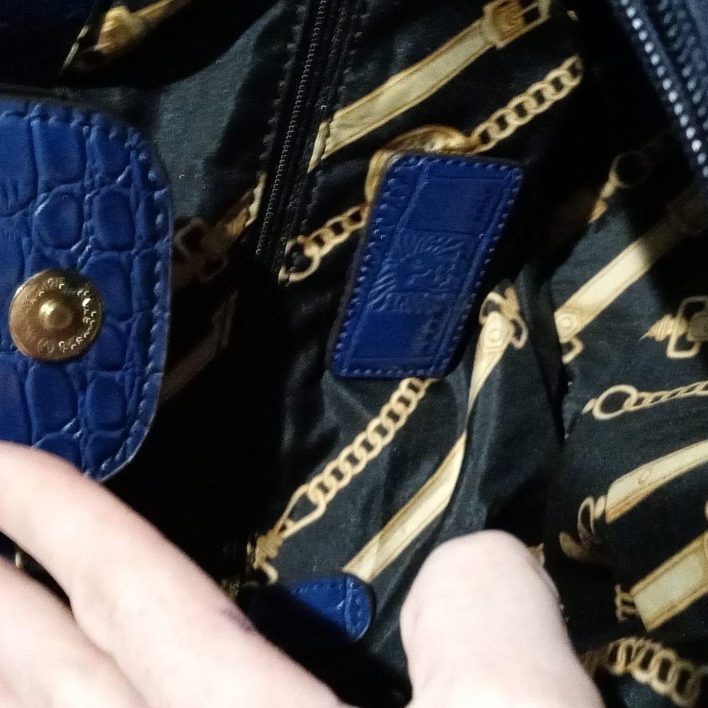 Blue Anne Klein purse - Picture 5 of 8
